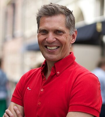 512px-erwin-olaf-springveld-cropped-sebastiaan-ter-burg-wikipedia-commons 512px-erwin-olaf-springveld-cropped-sebastiaan-ter-burg-wikipedia-commons